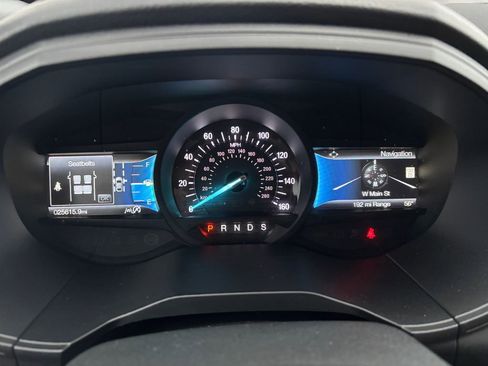 Used 2024 Ford Edge Titanium w/ Titanium Elite Package image 26