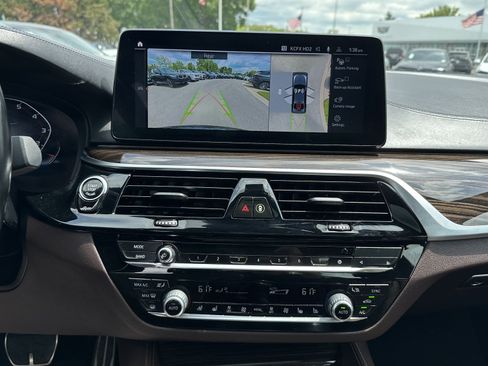 Certified 2023 BMW M550i xDrive w/ Dynamic Handling Package AWD/4WD image 32