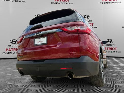 Used 2021 Chevrolet Traverse RS w/ LPO, Floor Liner Package FWD image 32