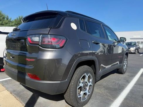 Used 2022 Jeep Compass Trailhawk w/ Trailhawk Elite Group AWD/4WD image 4