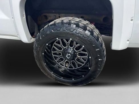 Used 2016 Chevrolet Silverado 1500 LTZ Z71 image 13