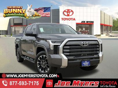 Used 2025 Toyota Tundra Limited w/ Power Package