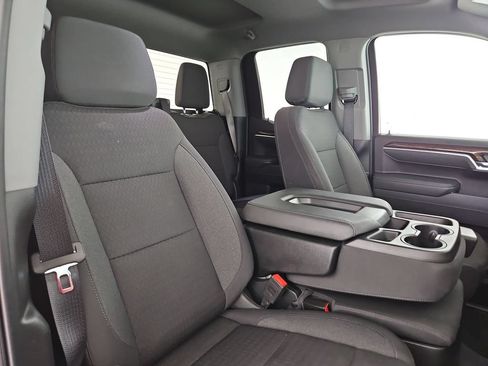 Certified 2025 GMC Sierra 1500 SLE RWD image 19