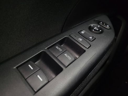 Used 2019 Honda Civic EX image 27