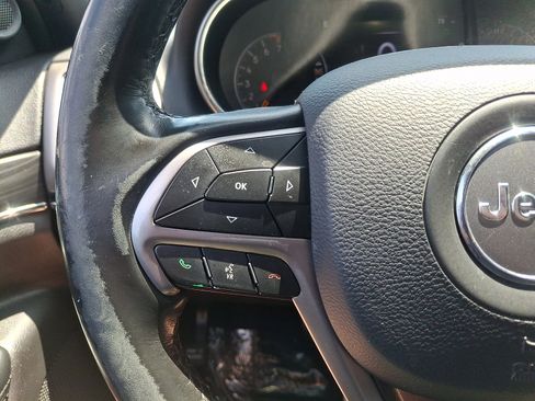 Used 2019 Jeep Grand Cherokee Limited AWD/4WD image 22