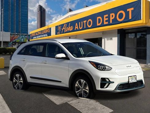 Used 2022 Kia Niro EX FWD image 6