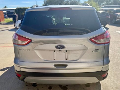 Used 2014 Ford Escape SE w/ Equipment Group 201A image 7