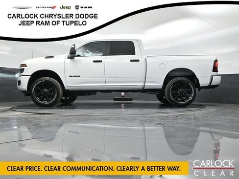 New 2026 RAM 3500 Big Horn AWD/4WD image 35