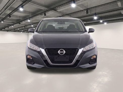 Used 2022 Nissan Altima 2.5 SV FWD image 5