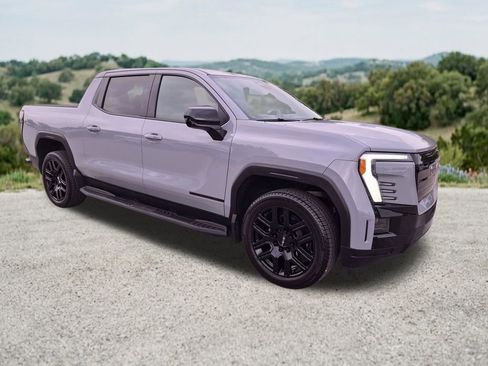 Certified 2026 GMC Sierra EV Elevation AWD/4WD image 1
