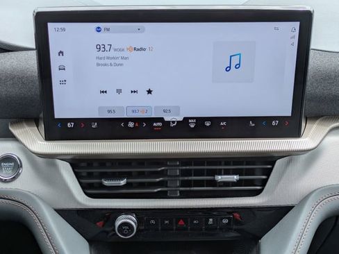 Certified 2026 Ford Explorer Active w/ Active Comfort Package RWD image 18