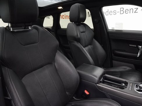 Used 2019 Land Rover Range Rover Evoque image 16