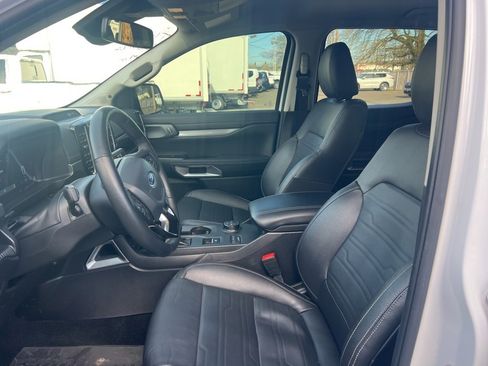 Used 2024 Ford Ranger Lariat w/ FX4 Off-Road Package image 9