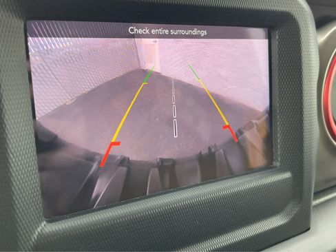 Used 2019 Jeep Wrangler Unlimited Rubicon w/ Cold Weather Group image 19