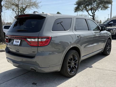 Used 2022 Dodge Durango GT w/ Blacktop Package image 5