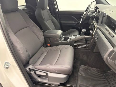 Used 2025 Toyota Tacoma SR image 16