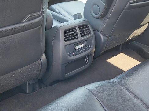 Used 2021 Honda Pilot Special Edition image 17