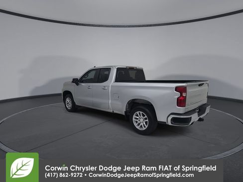 Used 2020 Chevrolet Silverado 1500 LT w/ Texas Edition AWD/4WD image 11