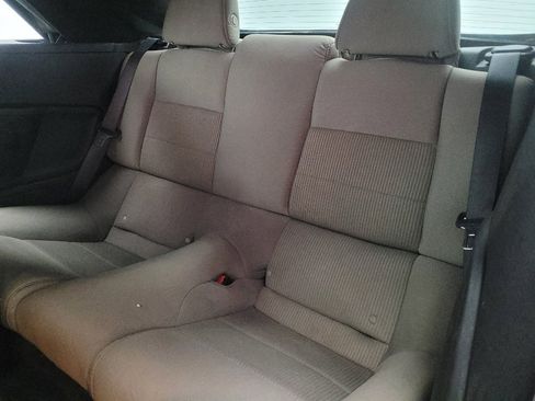 Used 2013 Ford Mustang Convertible image 18