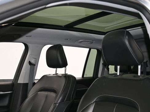 Used 2023 Jeep Grand Cherokee L Limited image 11