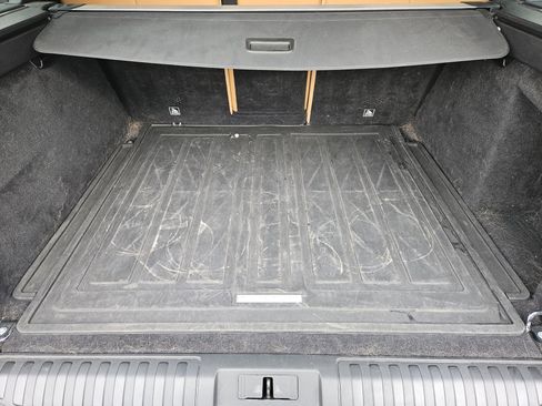 Used 2019 Land Rover Range Rover Sport HSE Dynamic image 34