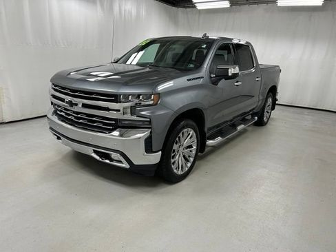 Used 2022 Chevrolet Silverado 1500 LTZ w/ Technology Package AWD/4WD image 2