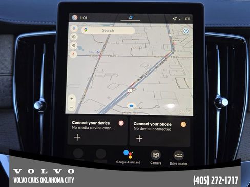 New 2026 Volvo XC90 B5 Core w/ Protection Package Premier image 16