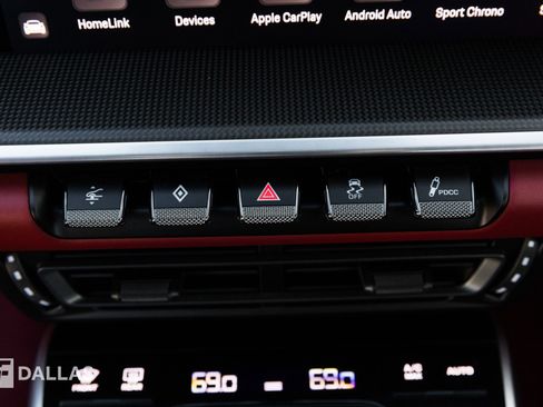 Used 2024 Porsche 911 Turbo S image 30