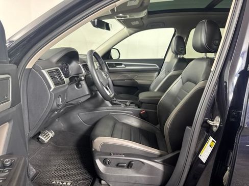 Used 2023 Volkswagen Atlas SEL Premium AWD/4WD image 11