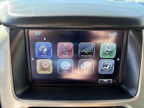 Used 2018 GMC Yukon Denali image 21