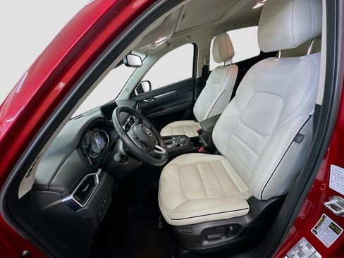 Used 2025 MAZDA CX-5 AWD 2.5 S w/ Preferred Package image 13
