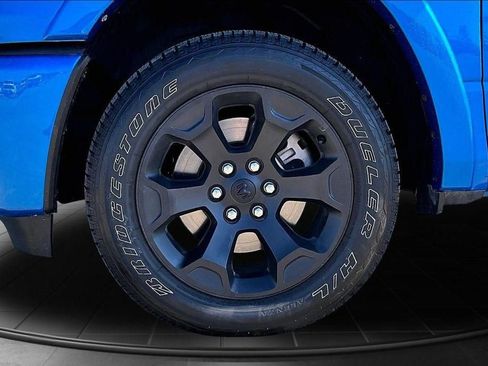 Used 2025 RAM 1500 Lone Star image 9