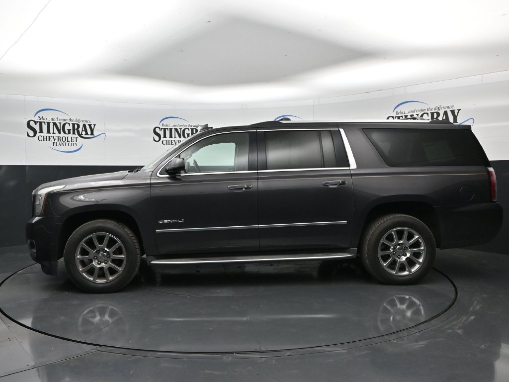 Used 2016 GMC Yukon XL Denali w/ Open Road Package RWD image 4