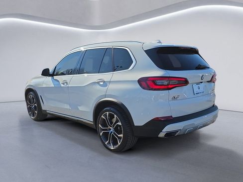 Certified 2022 BMW X5 xDrive40i image 5