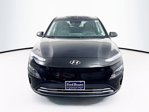 Certified 2023 Hyundai Kona SEL image 2