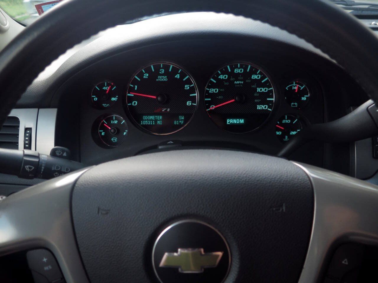 Used 2011 Chevrolet Avalanche LT w/ Luxury Package AWD/4WD image 9