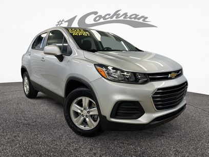 Used 2022 Chevrolet Trax LS w/ Tint and Cruise Package