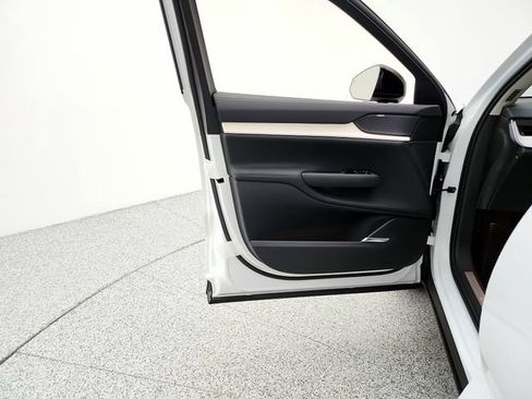 New 2026 Volvo EX90 Ultra AWD/4WD image 20