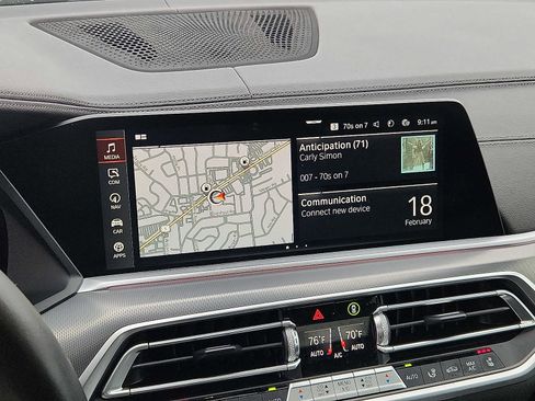 Used 2021 BMW X6 xDrive40i w/ Premium Package image 16