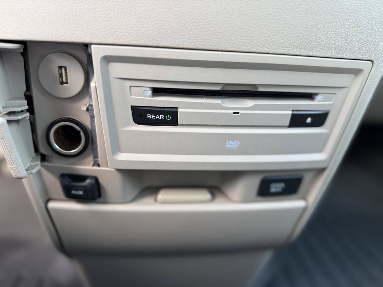 Used 2016 Honda Odyssey Touring image 29