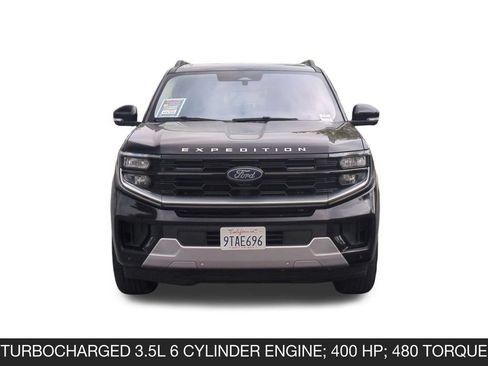 Used 2025 Ford Expedition Max Platinum AWD/4WD image 4