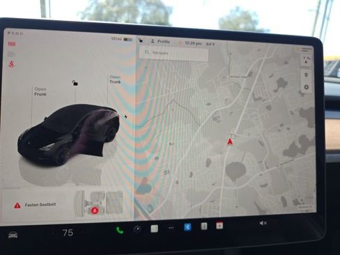 Used 2023 Tesla Model Y Long Range image 23