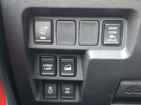 Used 2023 Nissan Frontier PRO-4X w/ Pro-4X Premium Package image 31