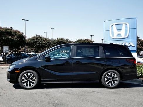 New 2026 Honda Odyssey EX-L image 5