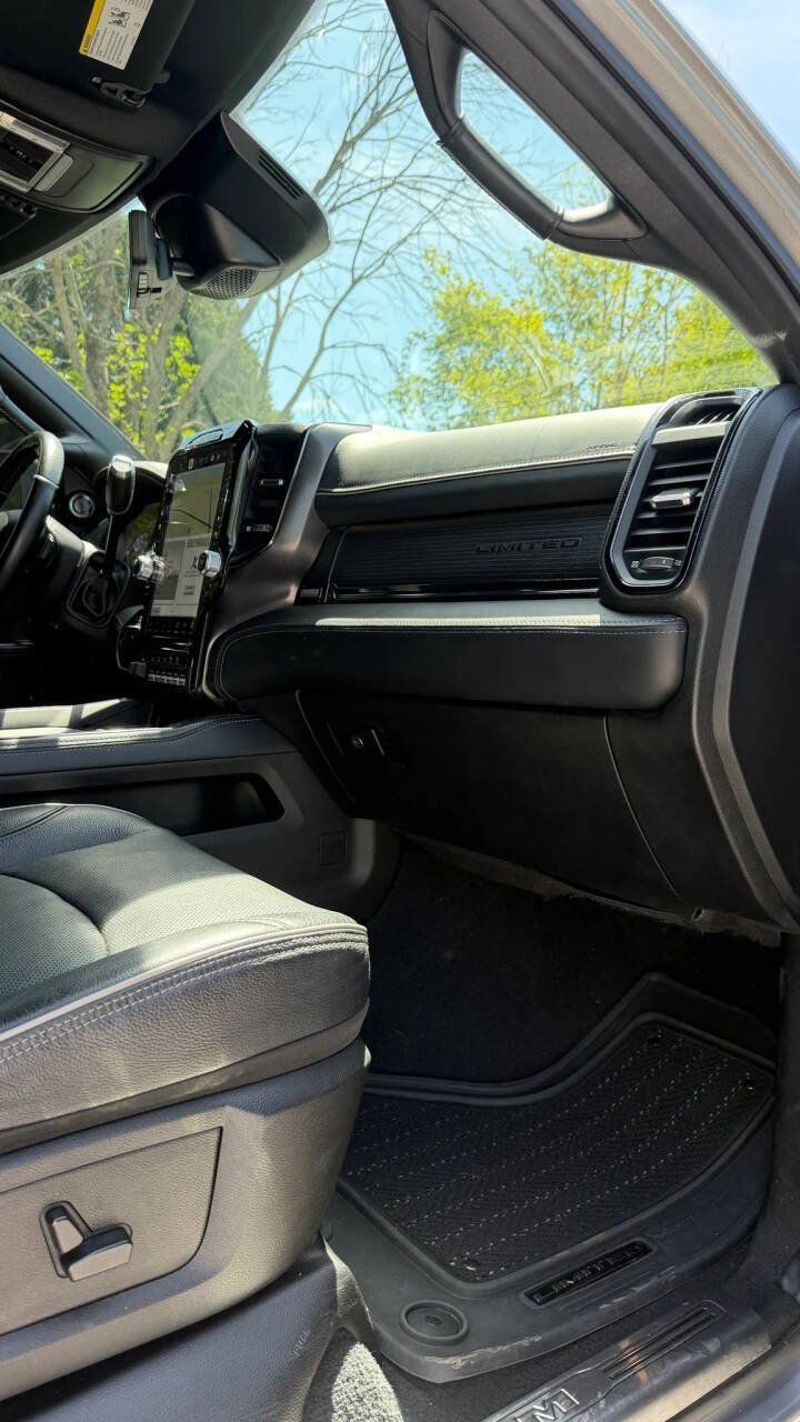 Used 2022 RAM 2500 Limited AWD/4WD image 29