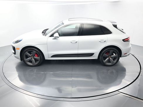 Used 2025 Porsche Macan S image 34