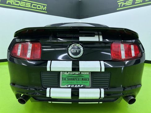 Used 2013 Ford Mustang GT Premium w/ Electronics Pkg RWD image 8