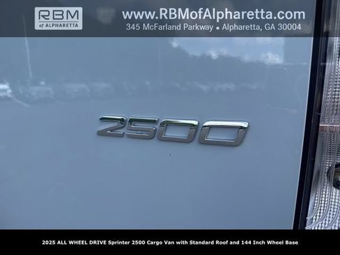 New 2025 Mercedes-Benz Sprinter 2500 image 37