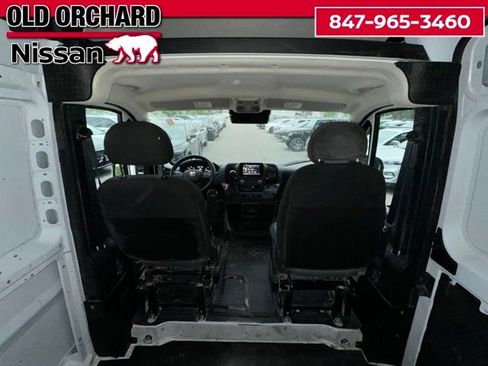 Used 2025 RAM ProMaster 2500 w/ Convenience Group FWD image 12