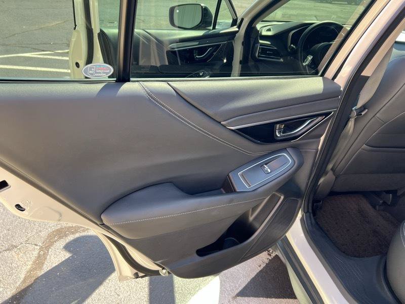 Used 2020 Subaru Outback Limited AWD/4WD image 7